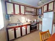 Chalet en neda con jardín, patio, dos bodegas y zona de barbacoa