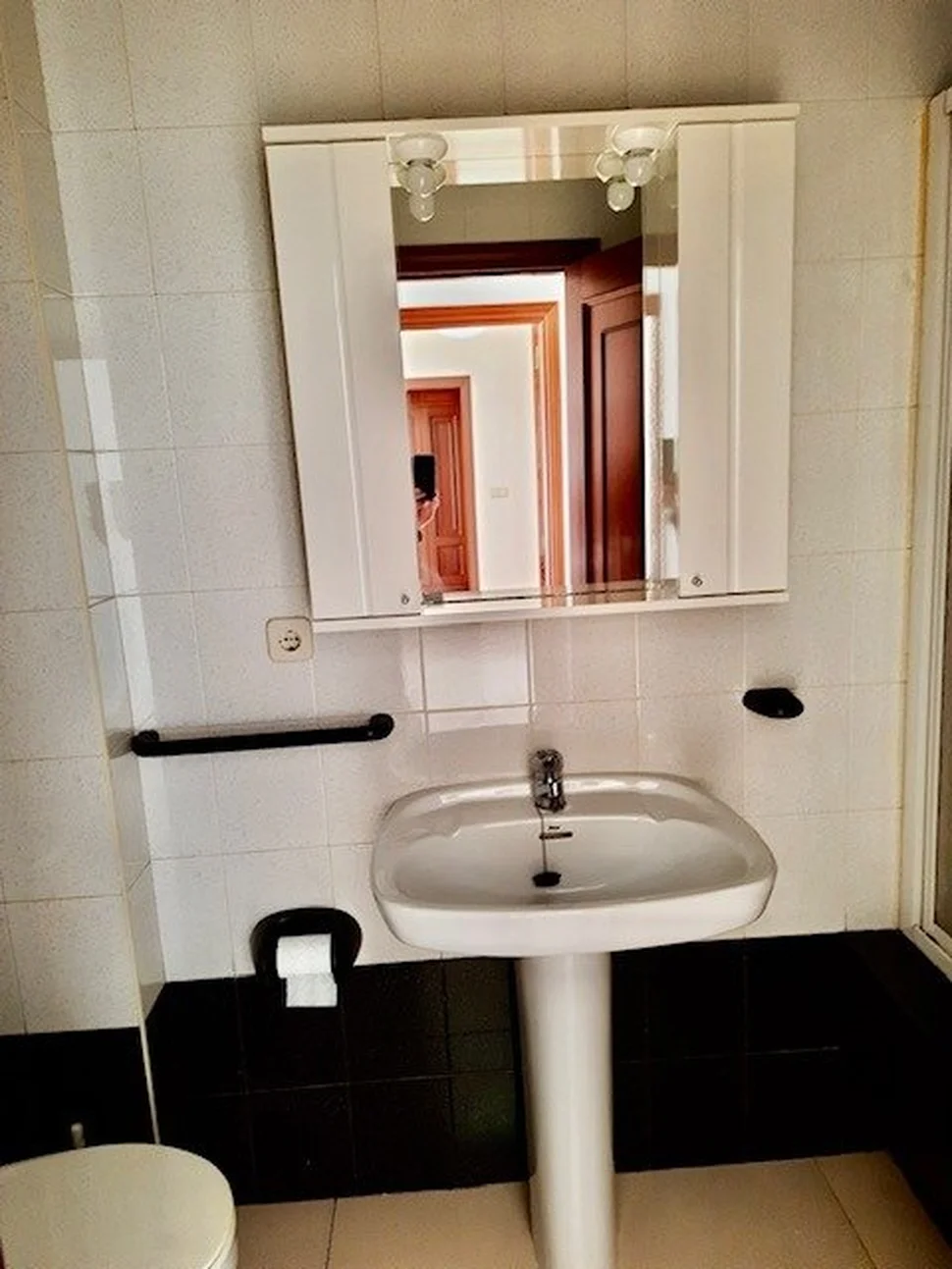 Piso amueblado con ascensor, garaje y trastero