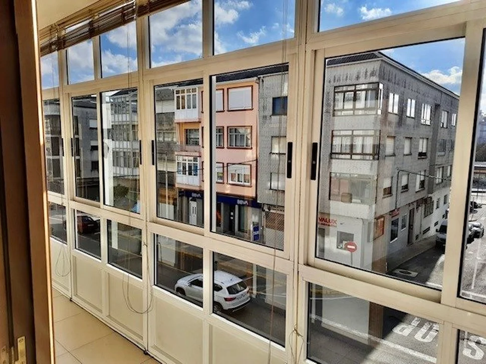 Piso amueblado con ascensor, garaje y trastero