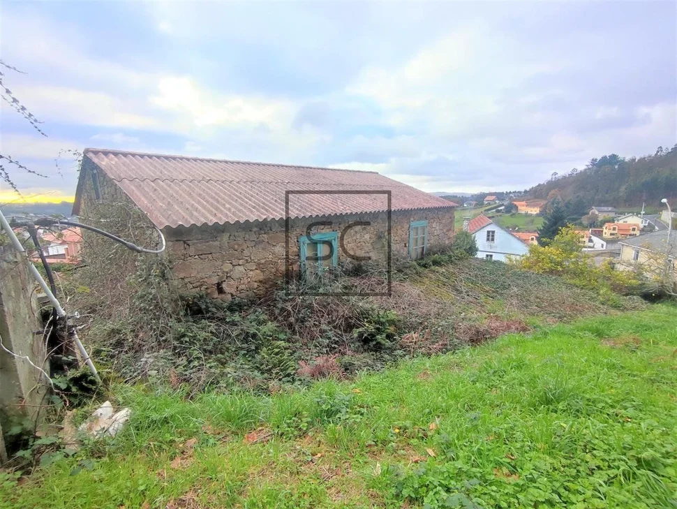 Casa con finca y buenas vistas en sillobre, fene