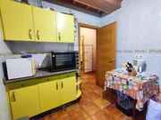 Casa con finca y dos bodegas en san saturnino, san sadurniño