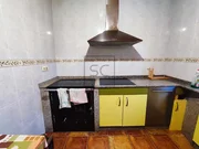 Casa con finca y dos bodegas en san saturnino, san sadurniño