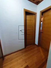 Casa con finca y dos bodegas en san saturnino, san sadurniño