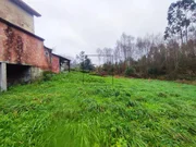 Casa con finca y dos bodegas en san saturnino, san sadurniño