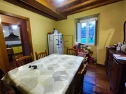 Casa con finca y dos bodegas en san saturnino, san sadurniño