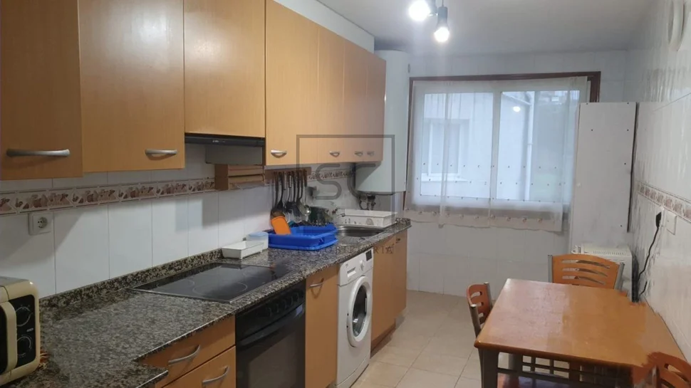 Piso con ascensor, garaje y trastero