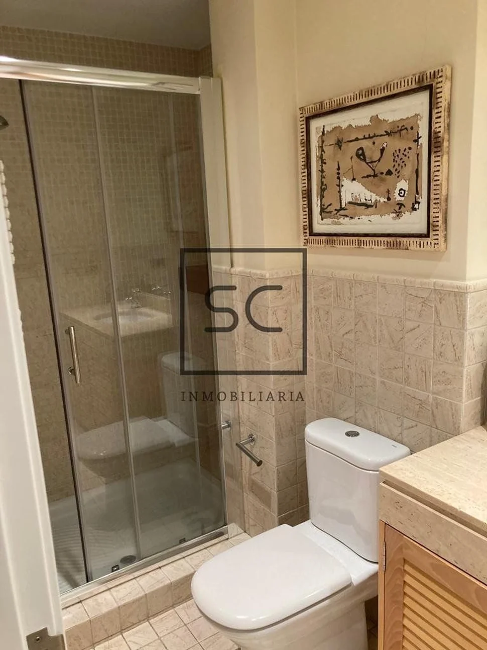 Amplio piso con dos entradas