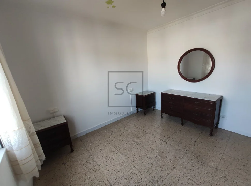 Pisos al lado de odeón y alcampo