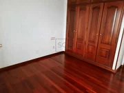 Chalet semiamueblado para alquiler anual