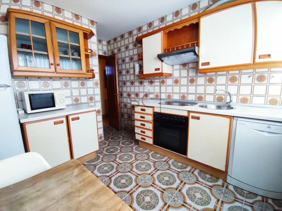 Ático amueblado en el centro de ferrol