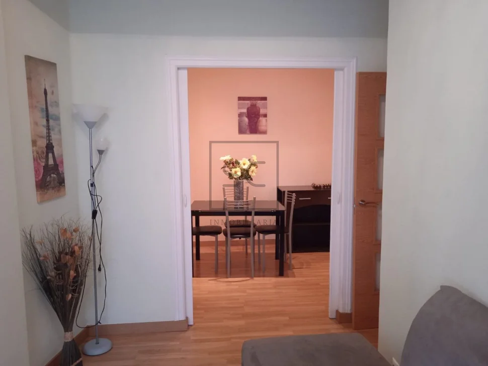 Piso reformado en esteiro con terraza