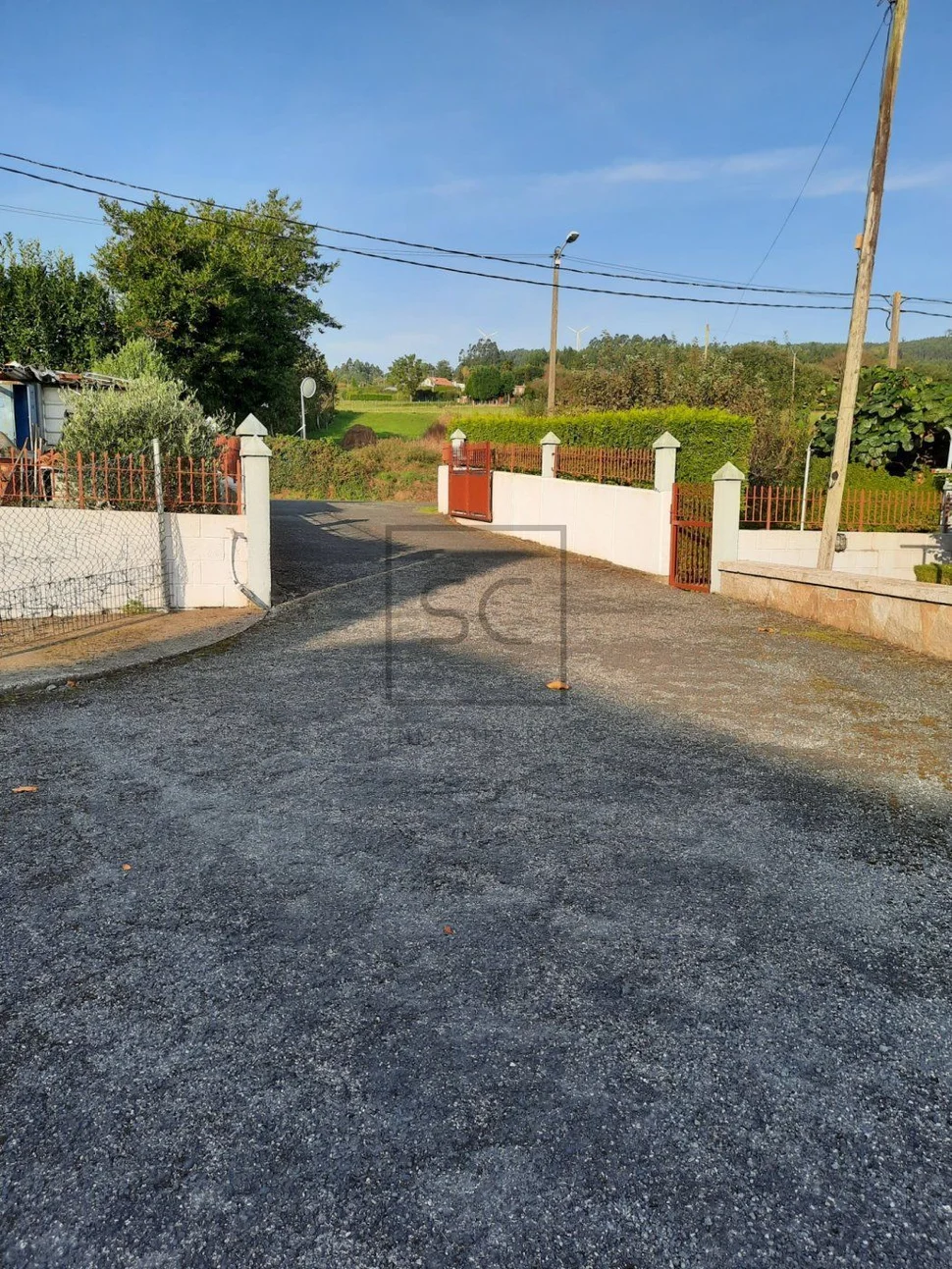 Bajo comercial con vivienda en sedes, narón