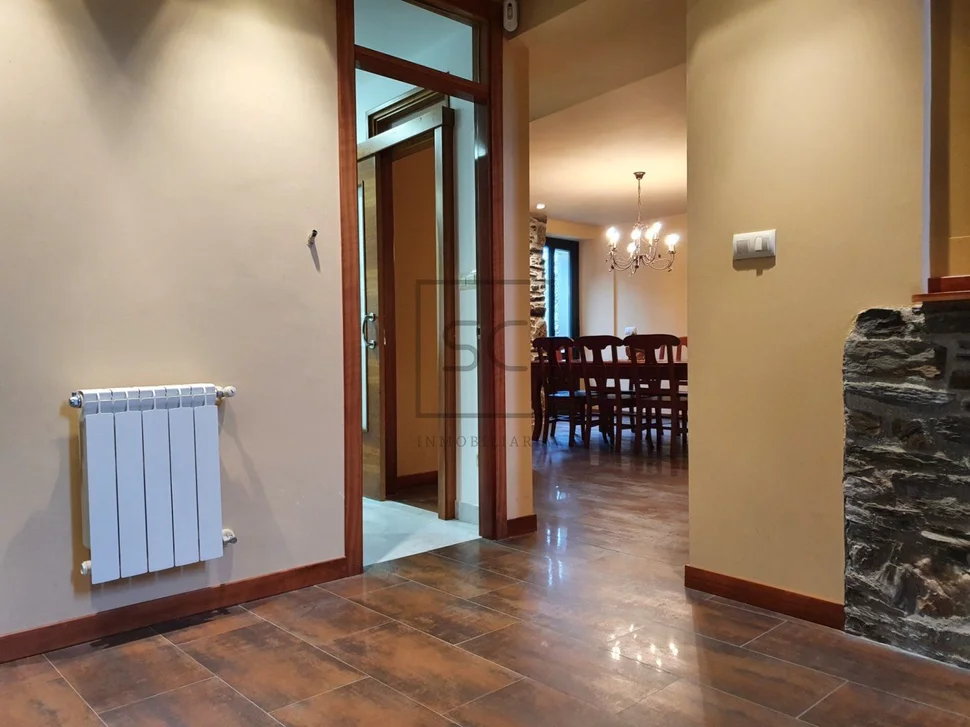 Casa con vistas a la ría de ferrol en barallobre, fene