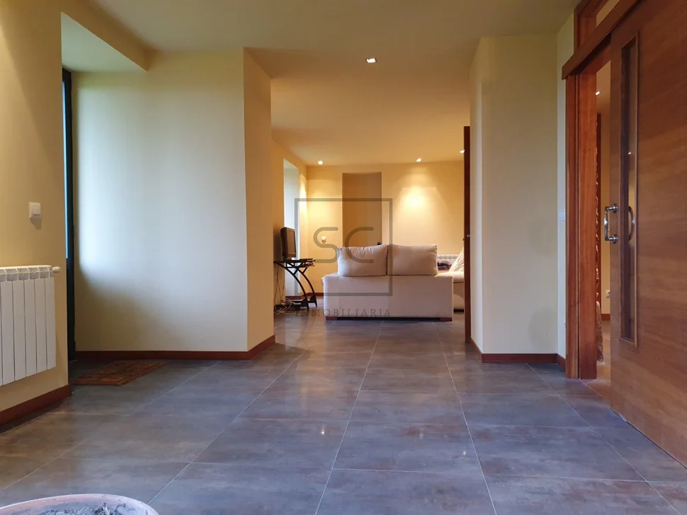 Casa con vistas a la ría de ferrol en barallobre, fene