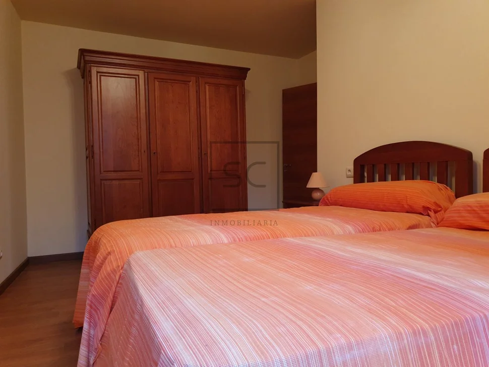 Casa con vistas a la ría de ferrol en barallobre, fene