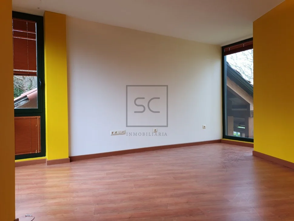 Casa con vistas a la ría de ferrol en barallobre, fene