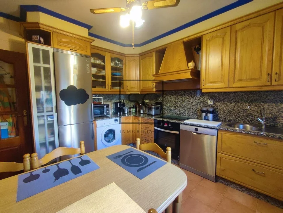 Chalet en fene con cenador, finca y bonitas vistas fene, fene