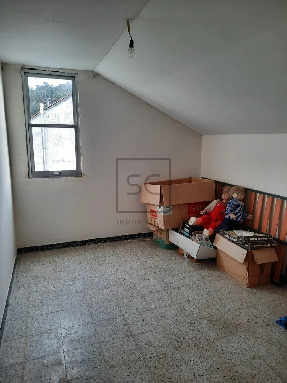 Casa para reforma zona piñeiros, narón