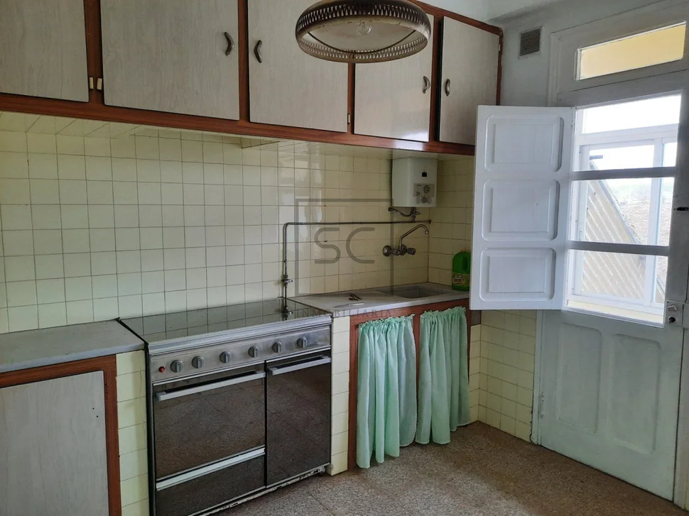 Casa para reforma zona piñeiros, narón