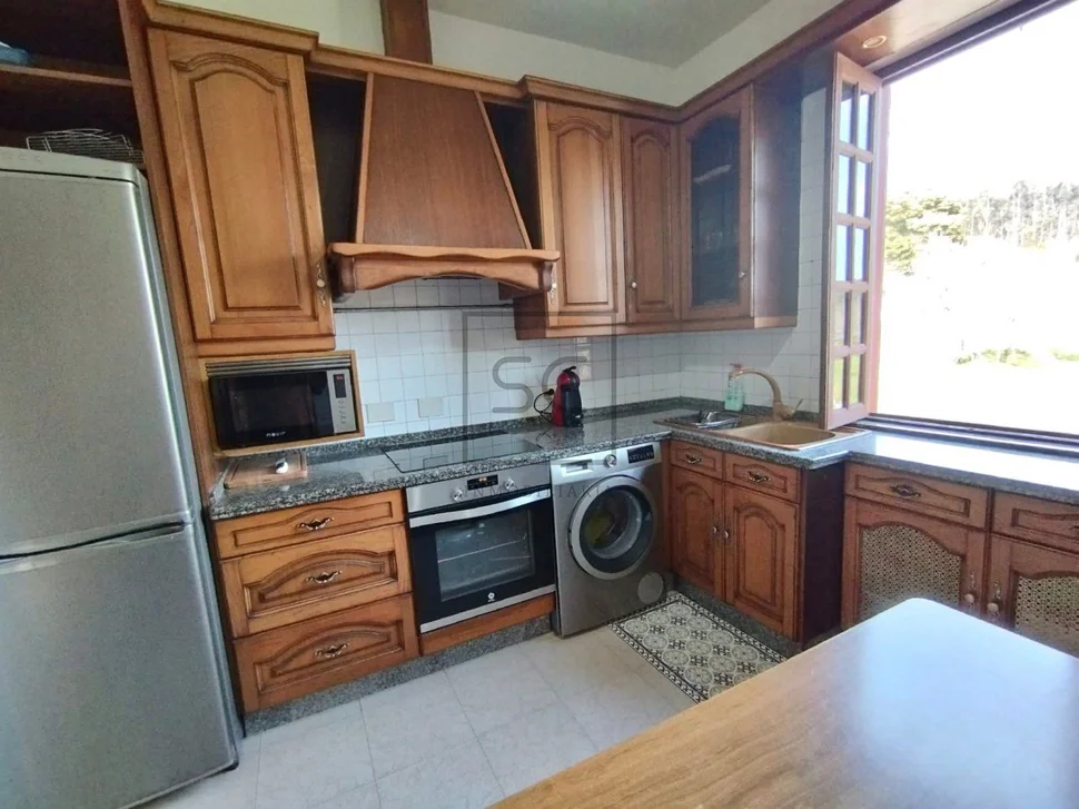 Casa totalmente reformada con jardín y piscina