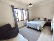 Casa totalmente reformada con jardín y piscina