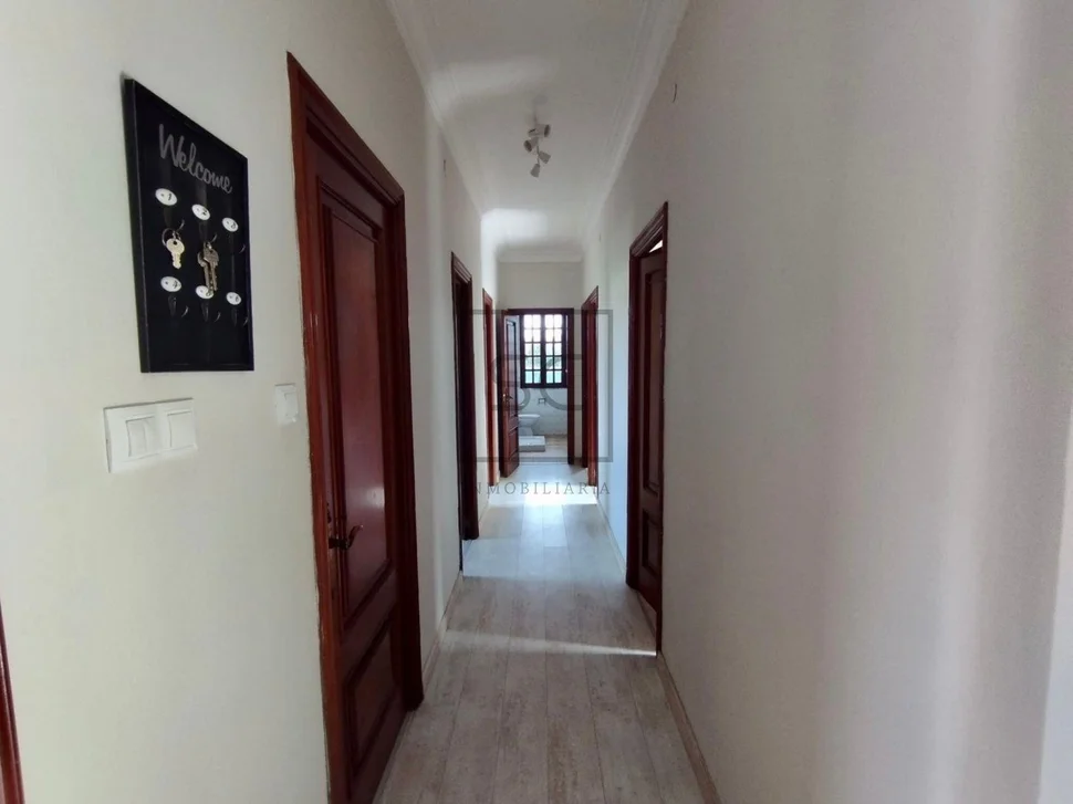 Casa totalmente reformada con jardín y piscina