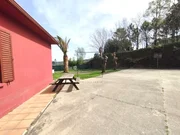 Casa totalmente reformada con jardín y piscina