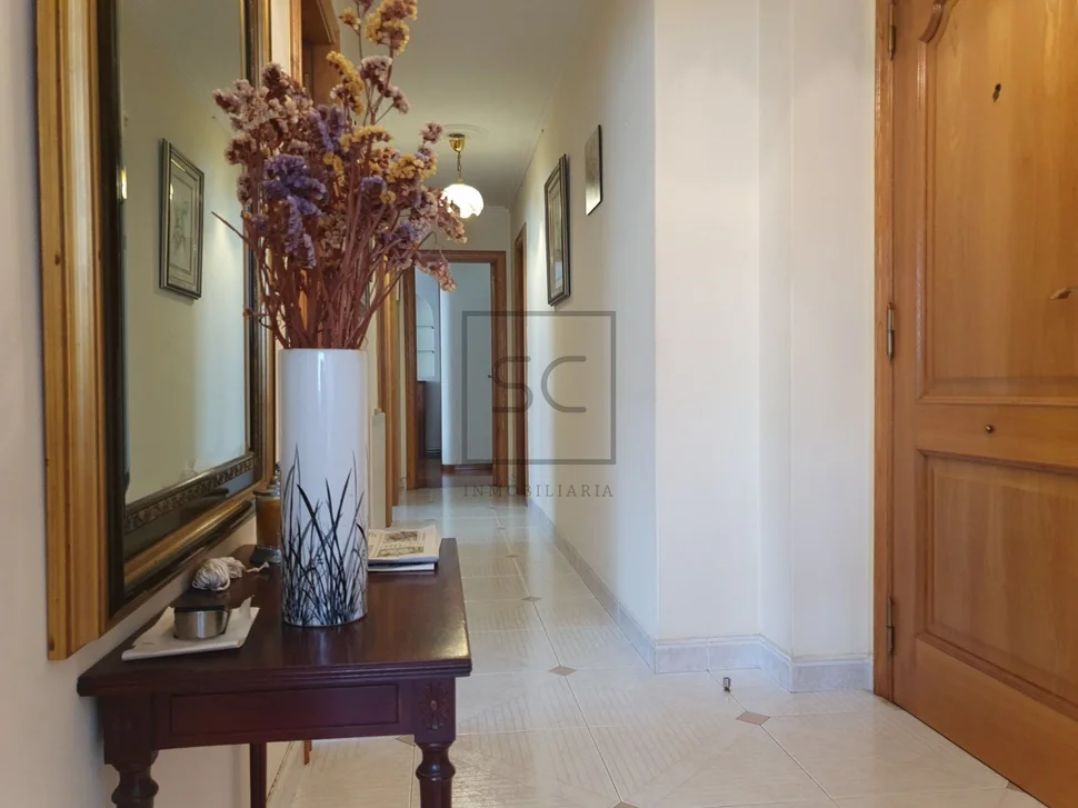 Piso con ascensor, trastero y garaje