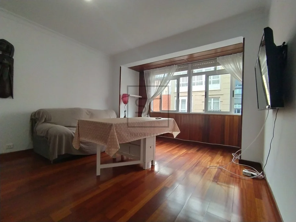 Coqueto piso en perfecto estado de conservación