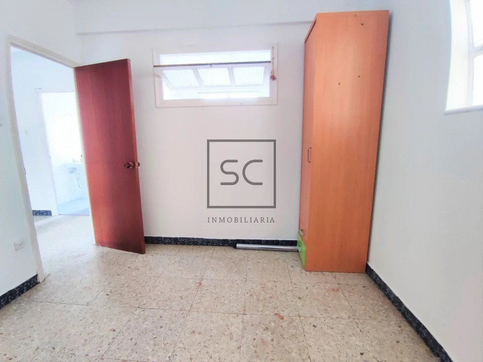 Piso con vistas despejadas fene, fene