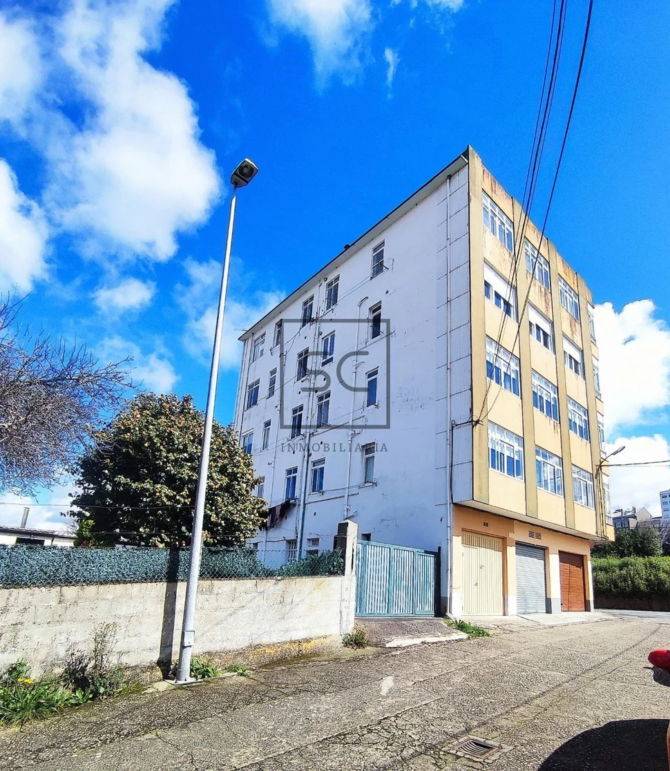 Piso con vistas despejadas fene, fene