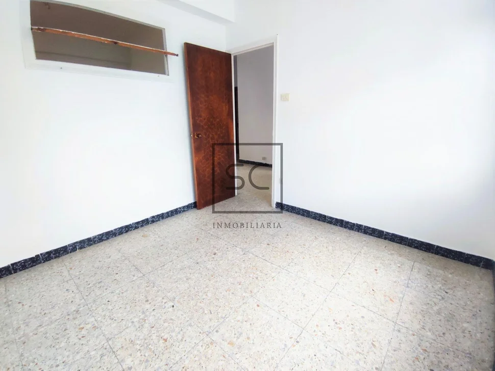 Piso con vistas despejadas fene, fene