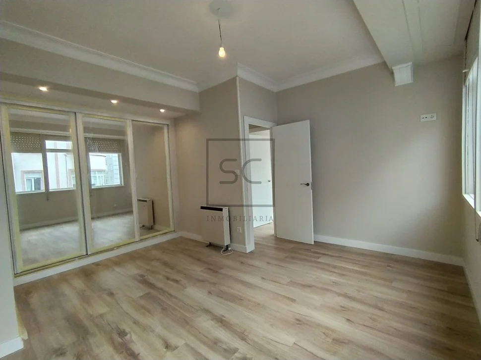 Amplio piso recientemente reformado