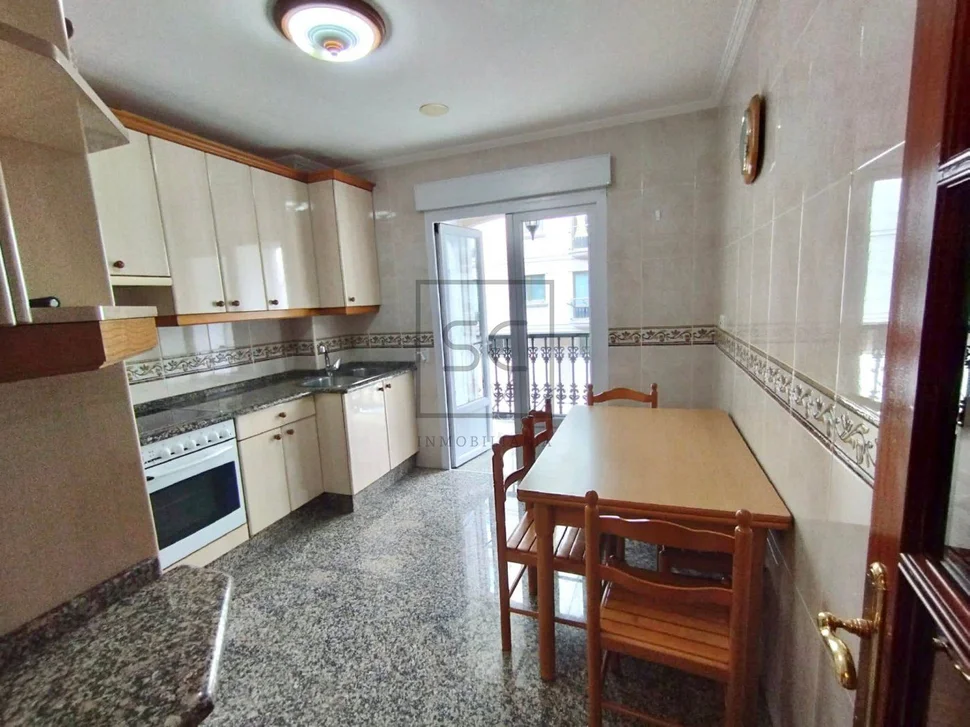 Alquiler piso amueblado en el alto del castaño con ascensor y garaje