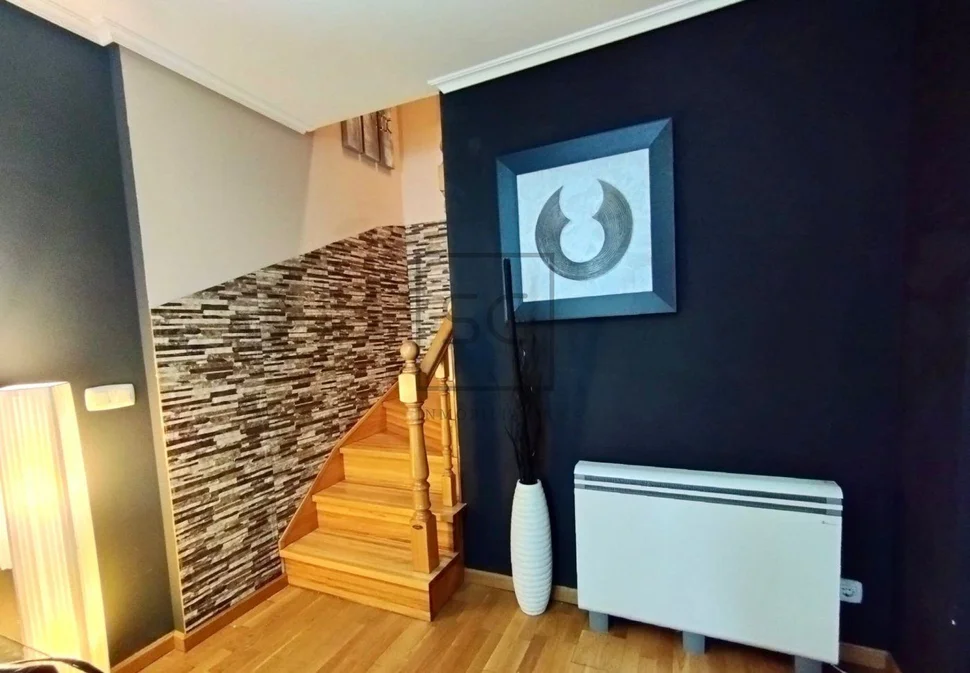 Se vende fantastico duplex zona odeon