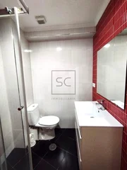 Piso con terraza y vestidor en zona de ultramar