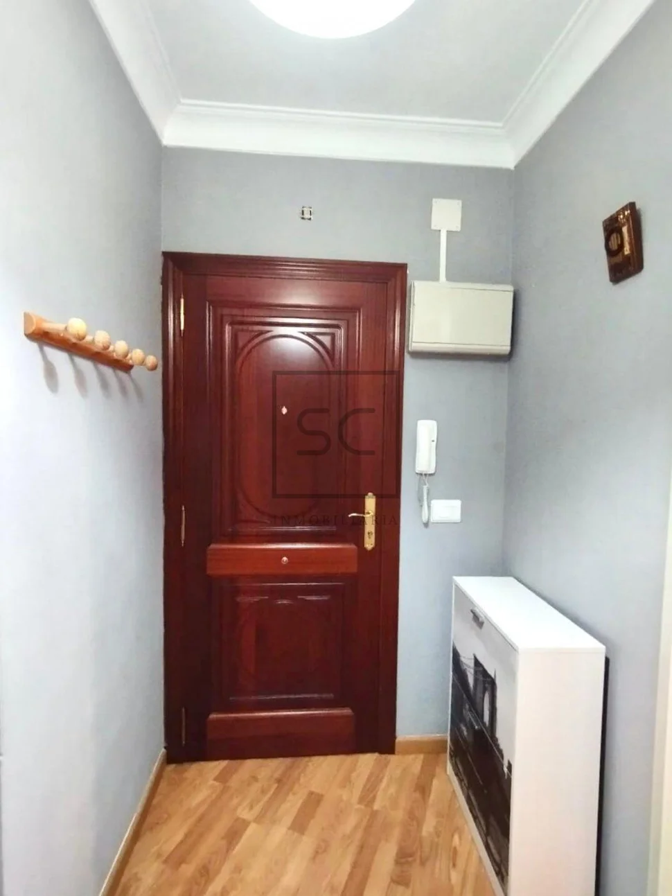 Piso con terraza y vestidor en zona de ultramar