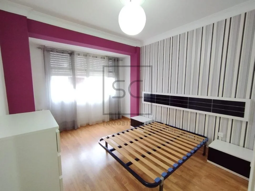 Piso con terraza y vestidor en zona de ultramar