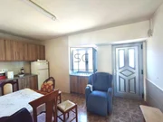 Casa en venta con reciente reforma y gran extensión de terreno