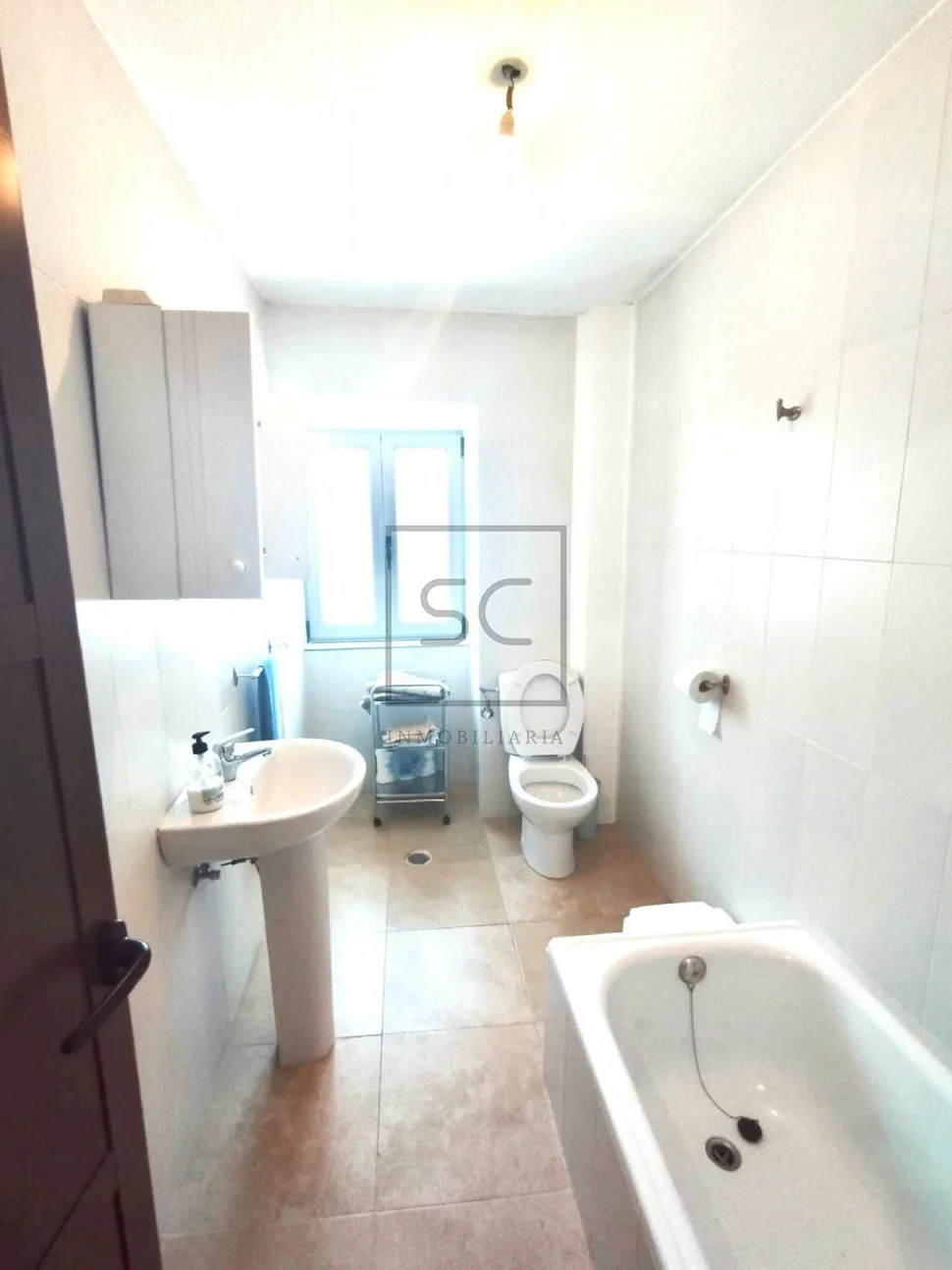 Casa en venta con reciente reforma y gran extensión de terreno