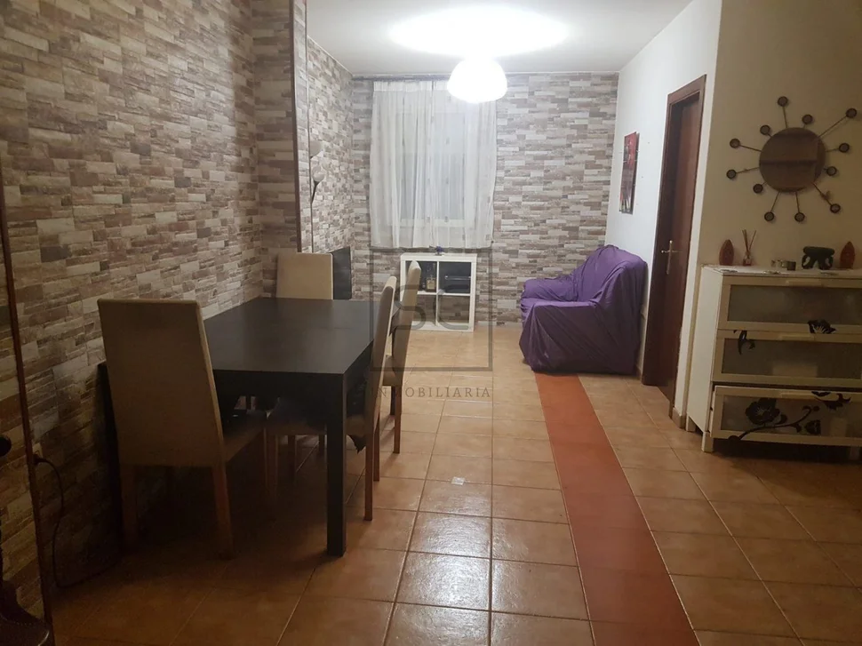 Bajo vivienda acondicionado con jardín