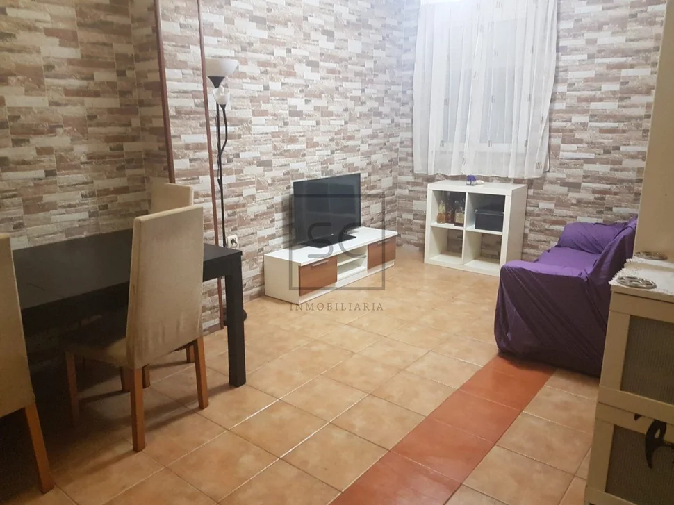 Bajo vivienda acondicionado con jardín