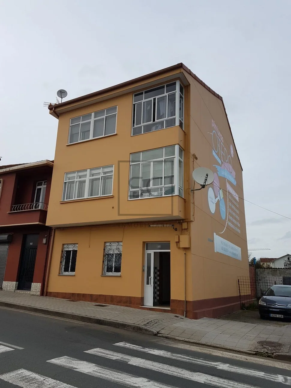 Bajo vivienda acondicionado con jardín