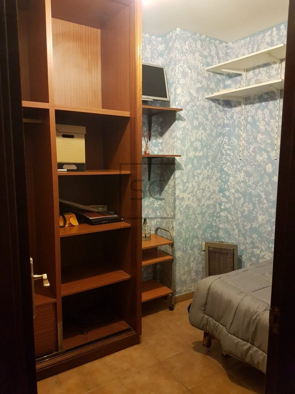 Bajo vivienda acondicionado con jardín