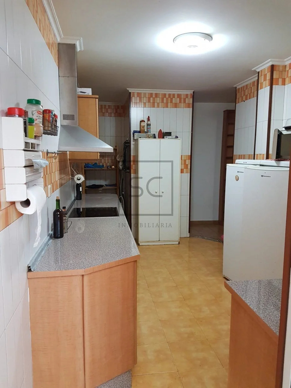 Bajo vivienda acondicionado con jardín