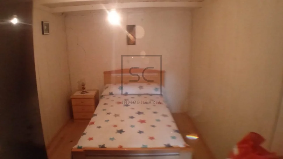 Casa para Reformar y Terreno para Construir en Neda