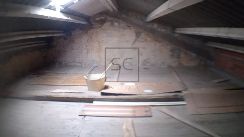 Casa para Reformar y Terreno para Construir en Neda