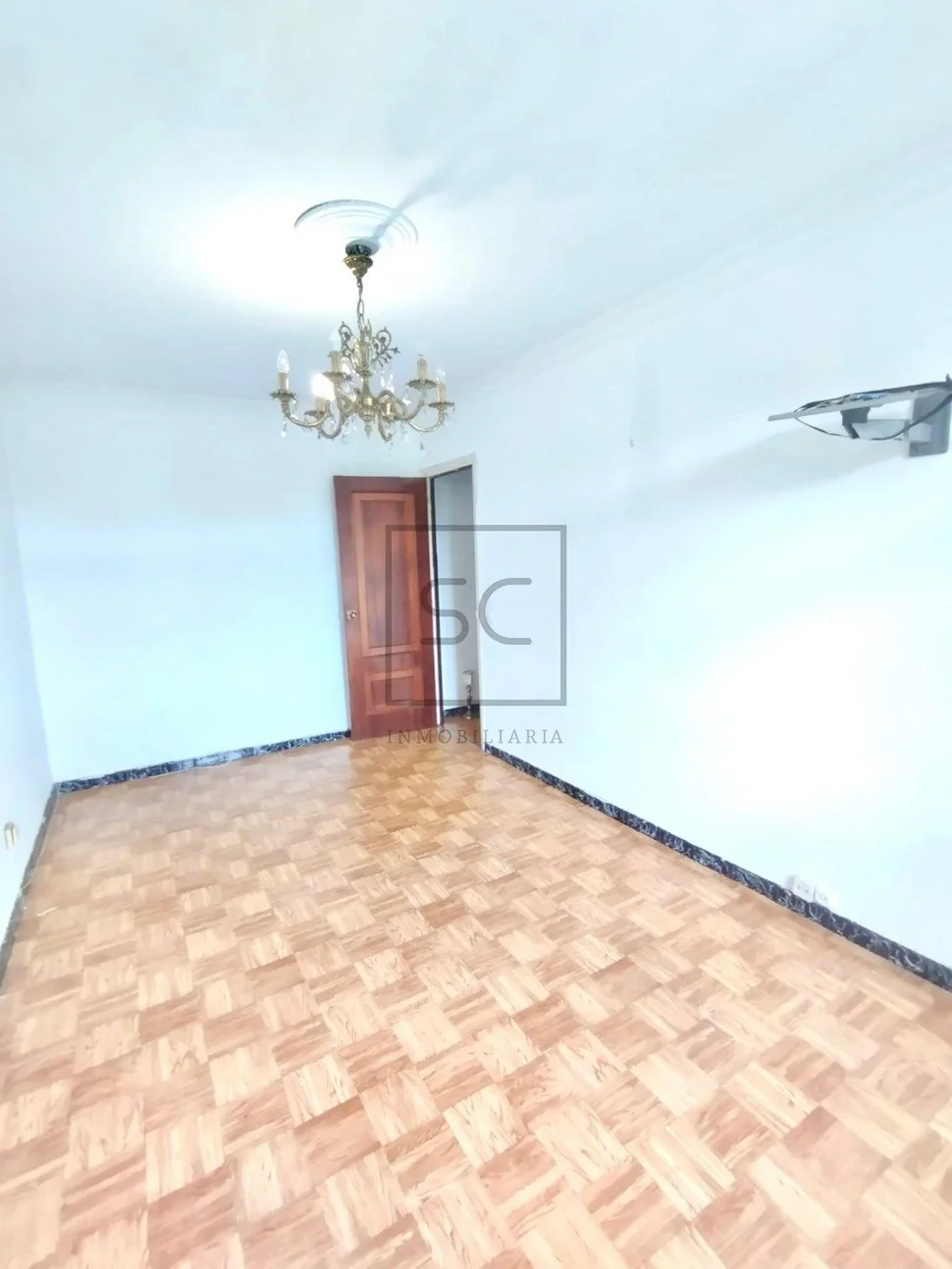 Piso con terreno en la faisca