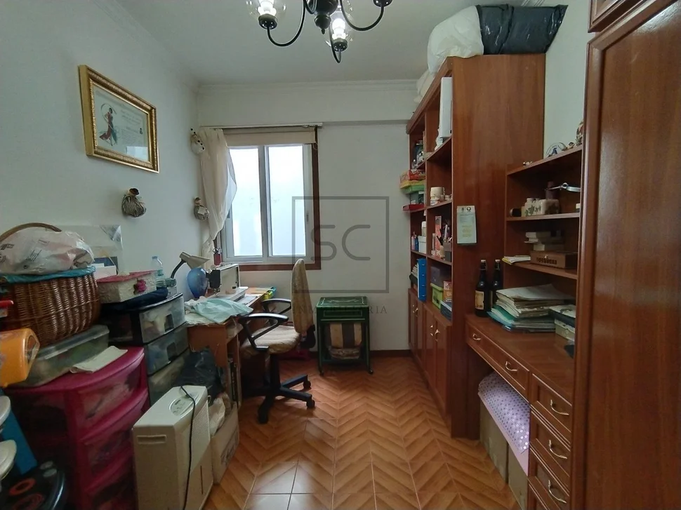 Voluminoso 3º sin ascensor en piñeiros, narón