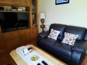 Casa con gran finca para entrar a vivir en el castro, narón